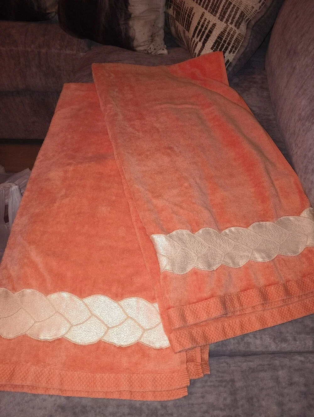 Coral Decorative Bath Towel Set with Braided Trim Vintage NWOT